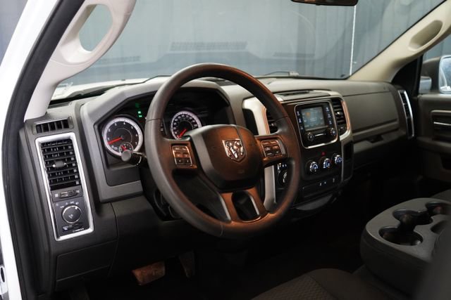 Used 2020 RAM 1500 Classic Warlock AWD/4WD image 13