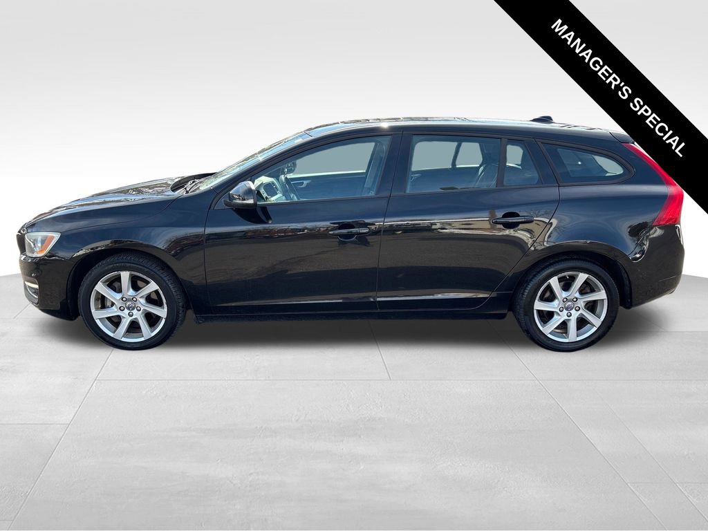 Used 2015 Volvo V60 T5 AWD/4WD image 4
