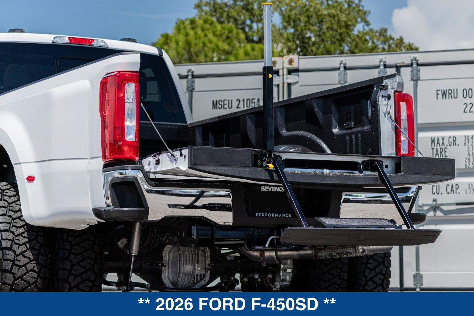 New 2026 Ford F450 XLT w/ FX4 Off-Road Package AWD/4WD image 30