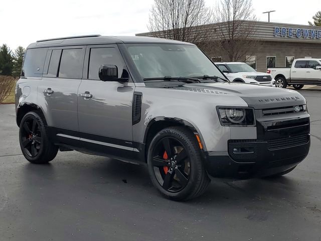 Used 2023 Land Rover Defender 110 X AWD/4WD image 2