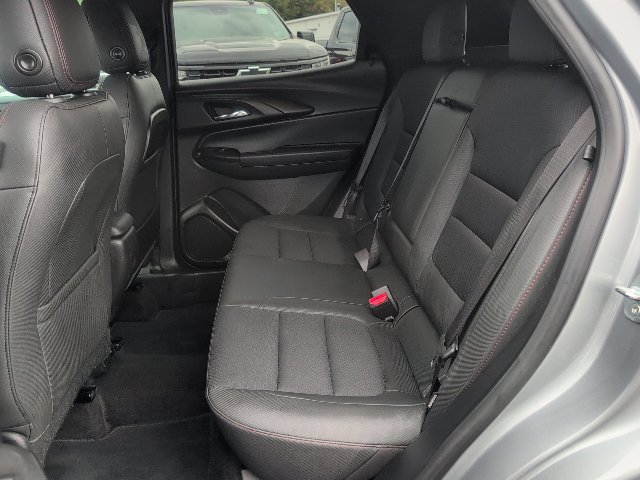 Used 2023 Chevrolet TrailBlazer RS w/ Convenience Package AWD/4WD image 33