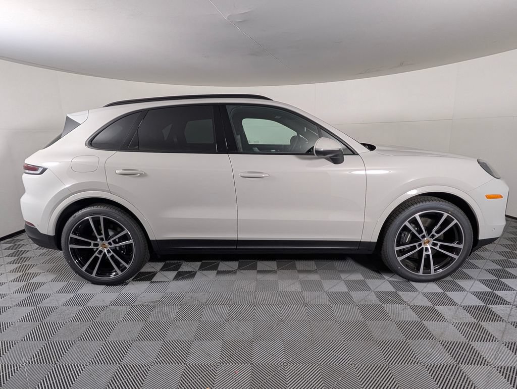 New 2026 Porsche Cayenne AWD/4WD image 8