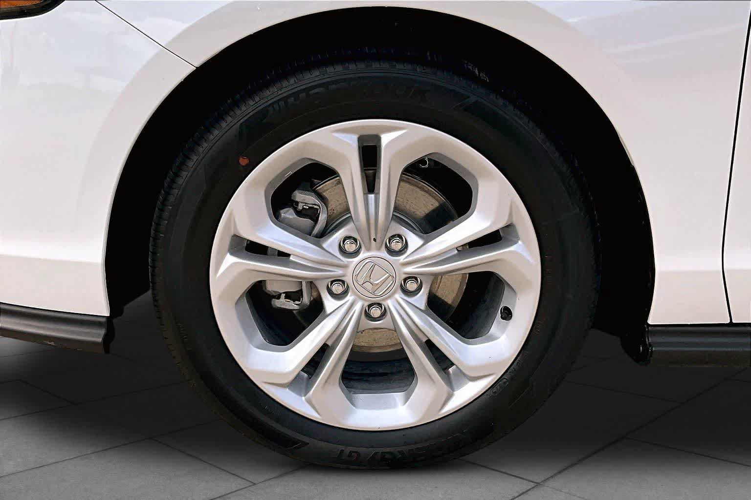 New 2026 Honda Accord LX image 11