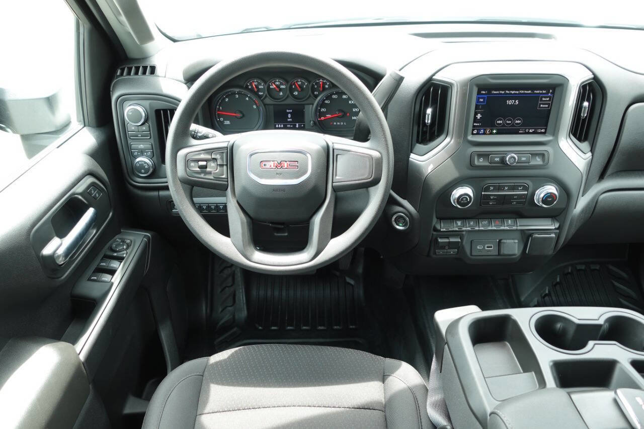Used 2024 GMC Sierra 2500 Pro w/ Convenience Package image 37