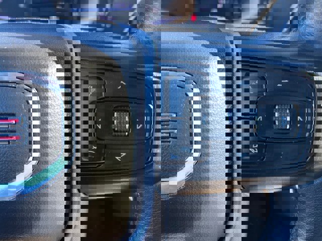 Used 2019 GMC Sierra 1500 SLE w/ SLE Value Package image 14