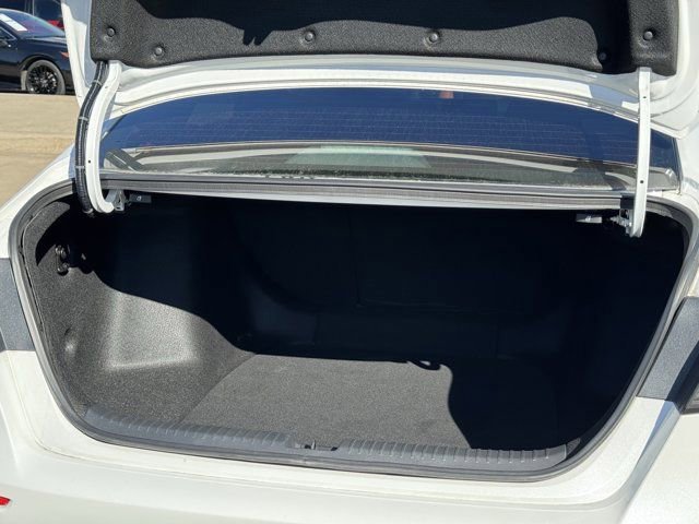 Used 2024 Honda Accord EX image 32