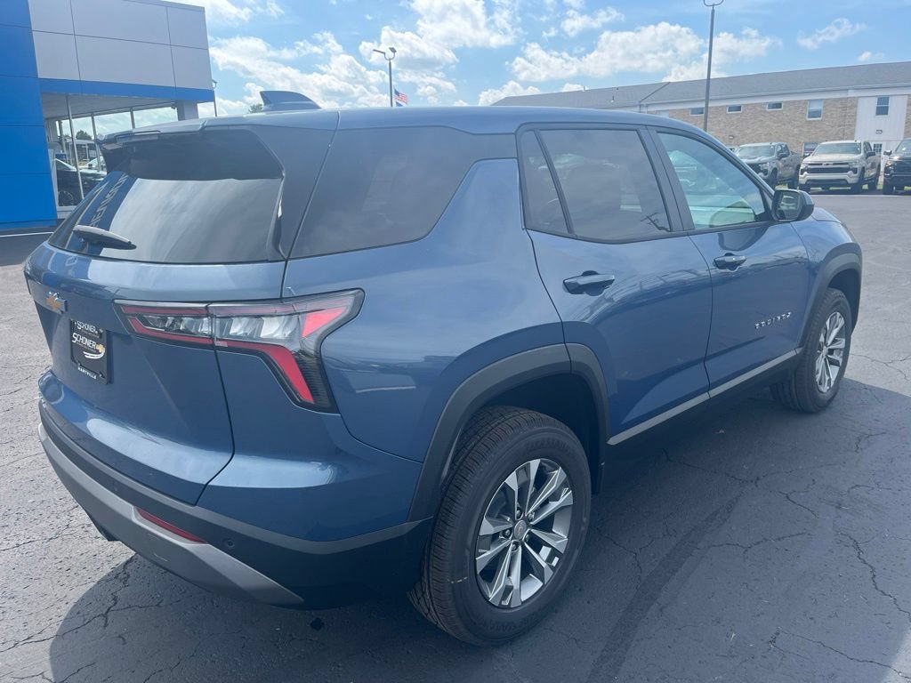 New 2027 Chevrolet Equinox LT FWD image 6