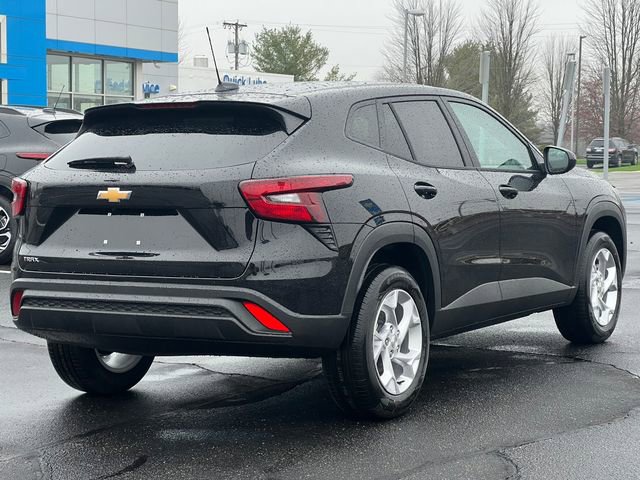 New 2026 Chevrolet Trax LS w/ LS Convenience Package image 29