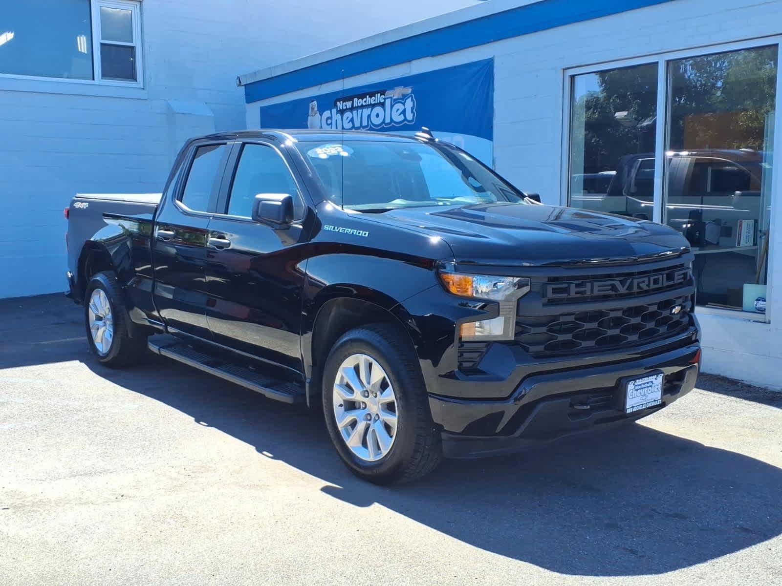 Used 2023 Chevrolet Silverado 1500 Custom