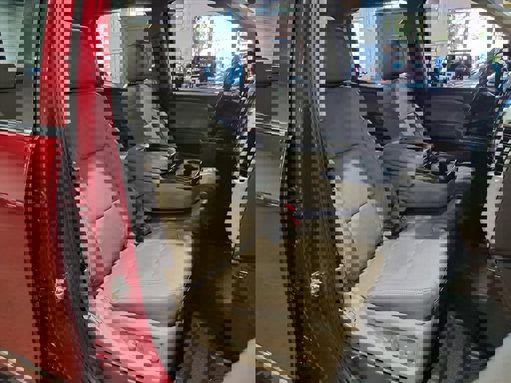 Used 2018 GMC Sierra 1500 SLT w/ SLT Premium Package image 22