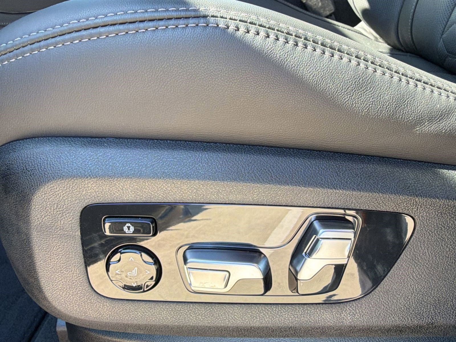 New 2026 BMW X5 M Competition image 14