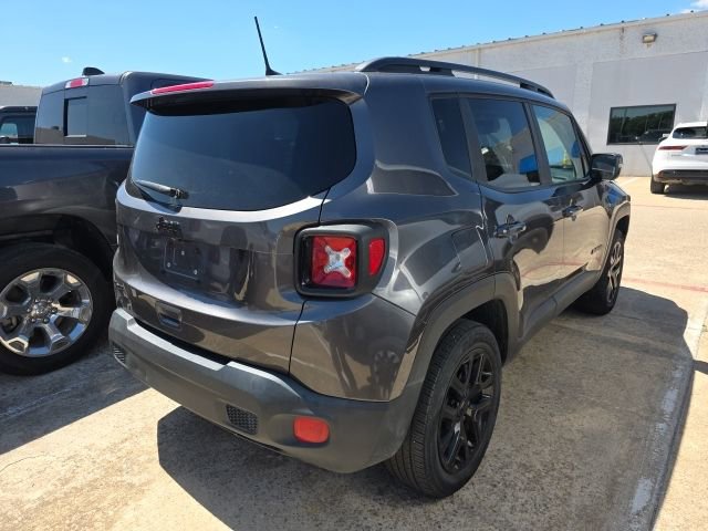 Used 2018 Jeep Renegade Altitude w/ UConnect 8.4 Nav Group AWD/4WD image 5
