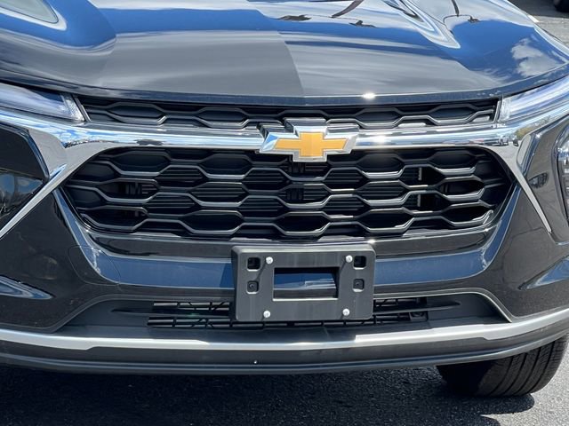 New 2026 Chevrolet Trax LT w/ Driver Confidence Package FWD image 36