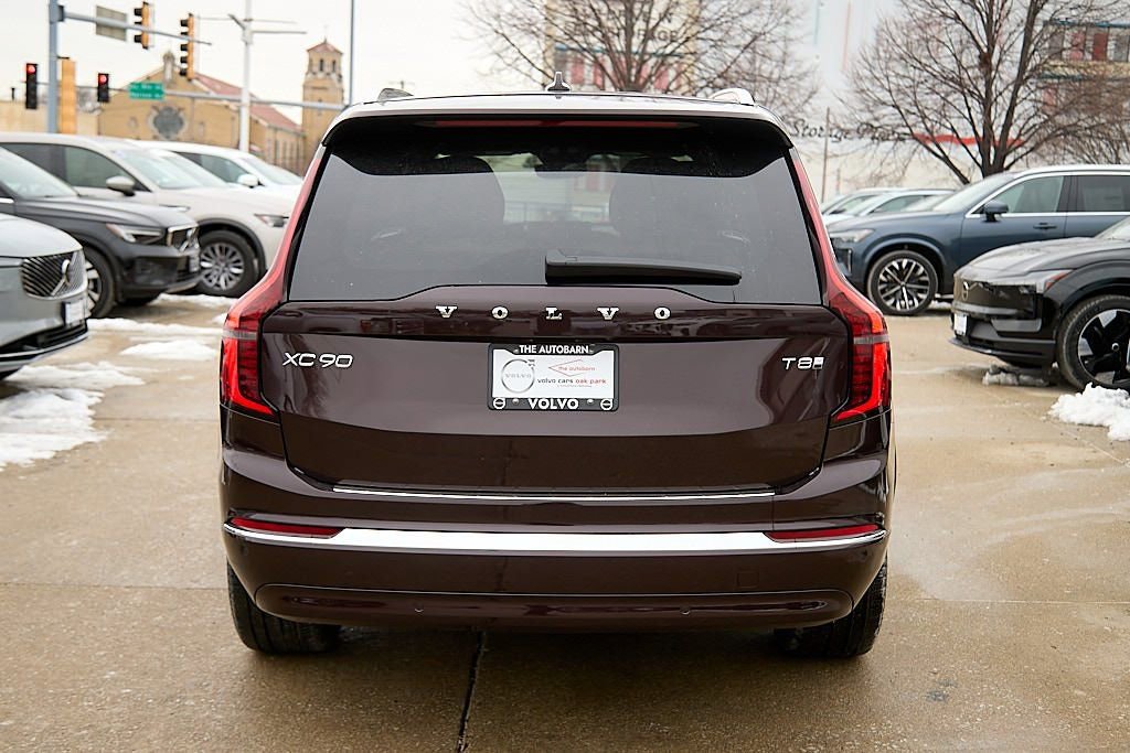 New 2026 Volvo XC90 T8 Ultra w/ Protection Package image 8