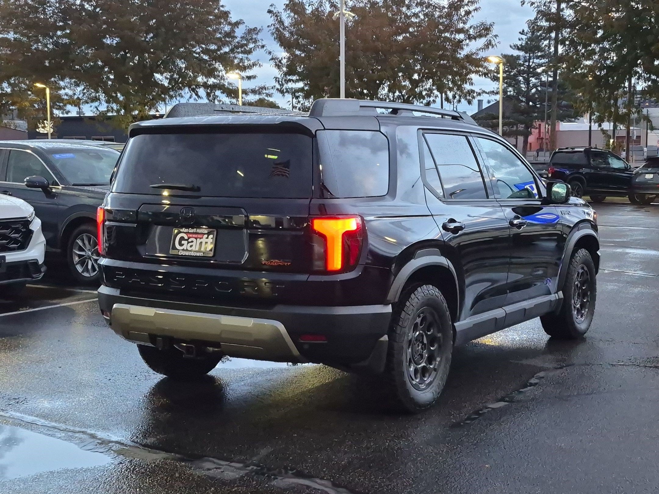 Used 2026 Honda Passport TrailSport Elite image 3
