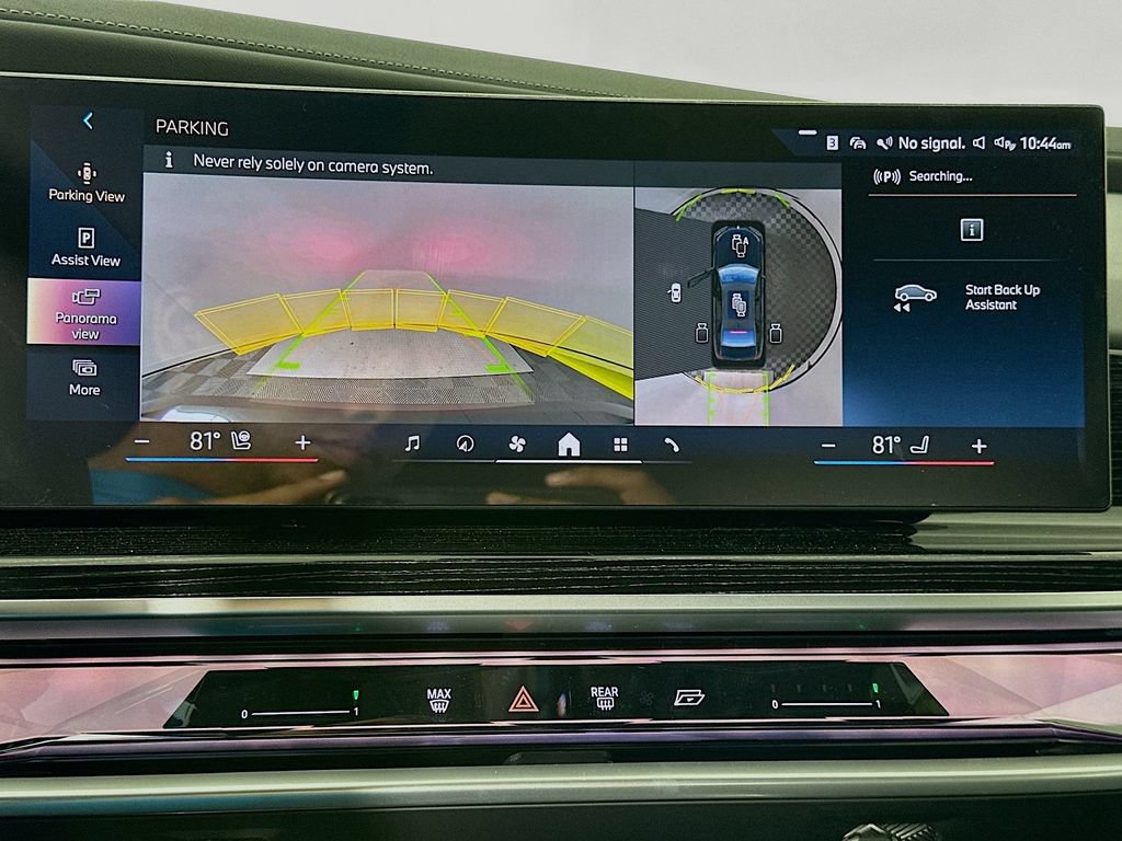 New 2026 BMW 750e xDrive AWD/4WD image 13
