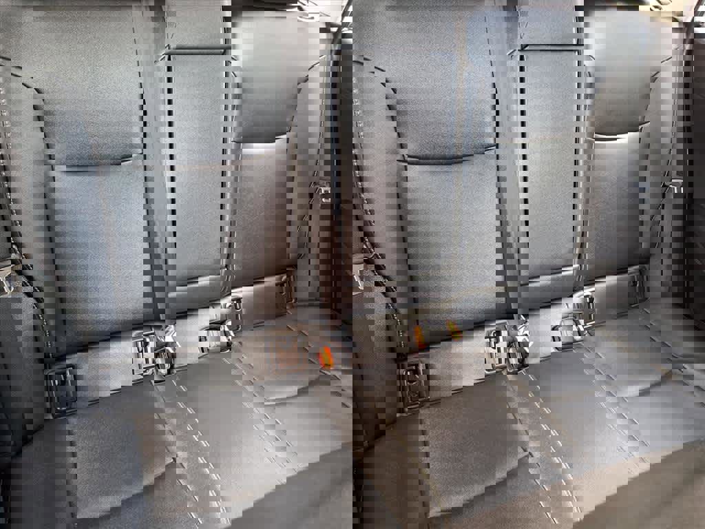 Certified 2024 Toyota Corolla Cross XLE image 21