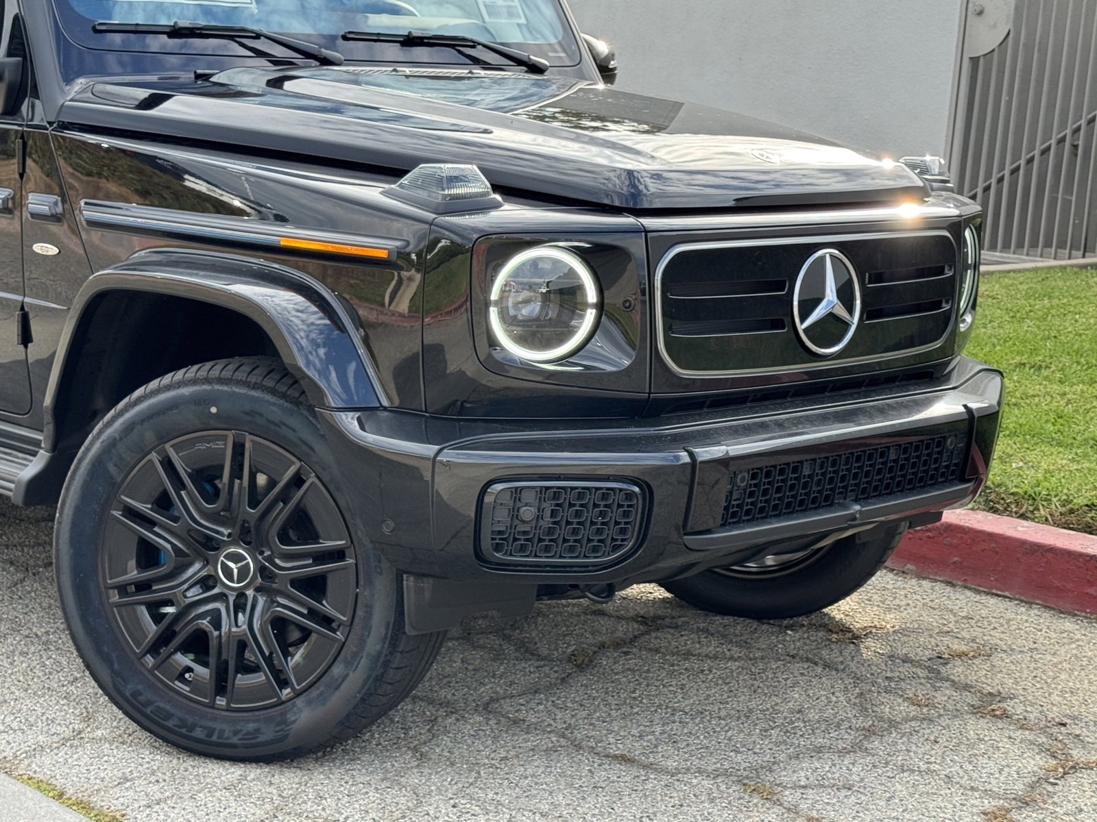 New 2025 Mercedes-Benz G 580 w/ EQ Technology image 3