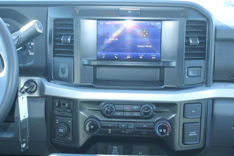 Used 2025 Ford F350 XLT image 12
