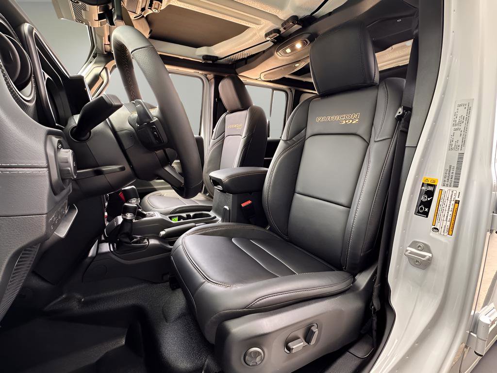 Used 2025 Jeep Wrangler Rubicon 392 image 11