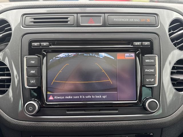 Used 2015 Volkswagen Tiguan SE AWD/4WD image 25