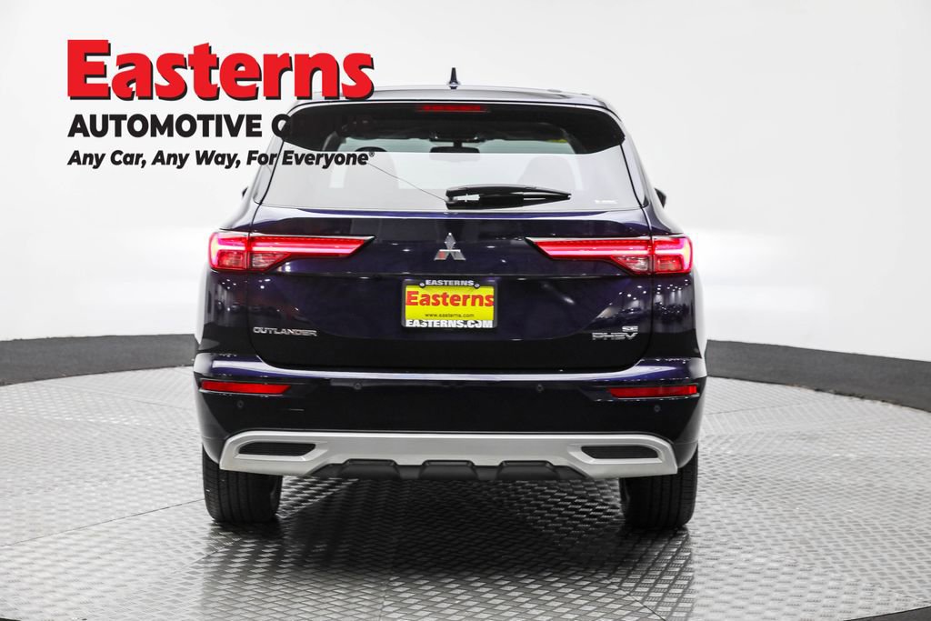Used 2023 Mitsubishi Outlander SE image 6