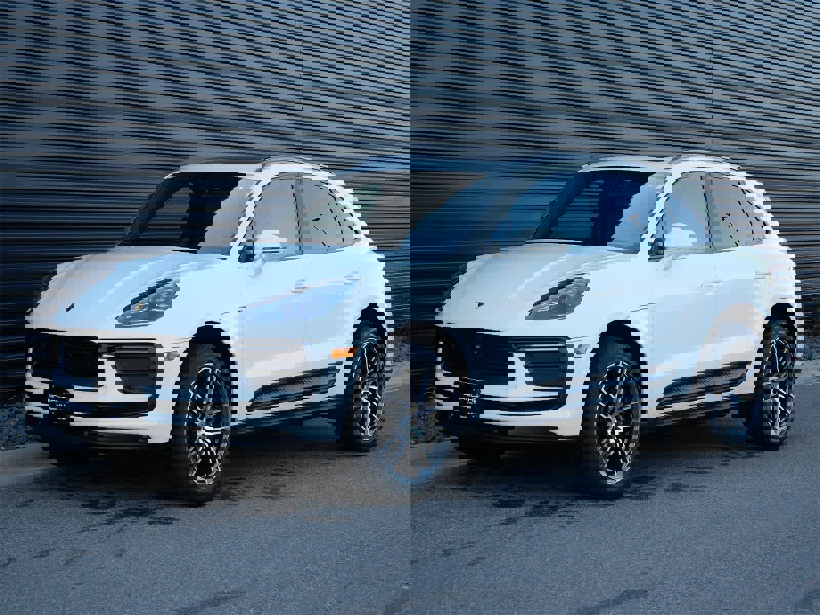 Used 2025 Porsche Macan