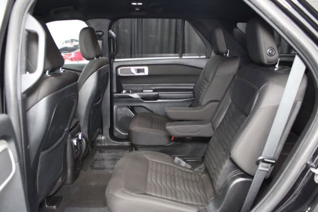 Used 2020 Ford Explorer XLT AWD/4WD image 20