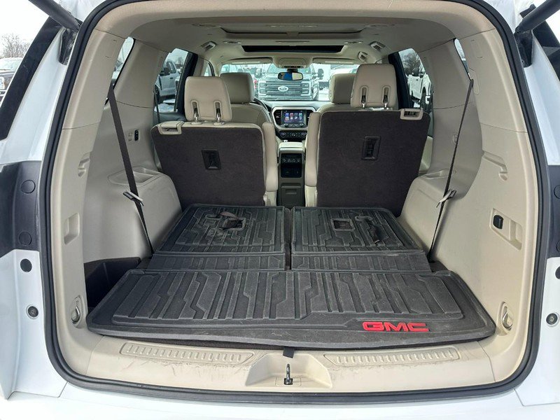 Used 2019 GMC Acadia Denali w/ Technology Package image 5