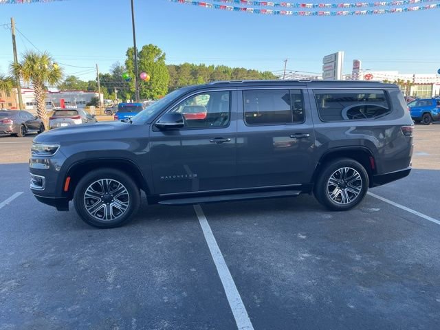 Used 2024 Jeep Wagoneer L Series II w/ Flexible Seating Group AWD/4WD image 41