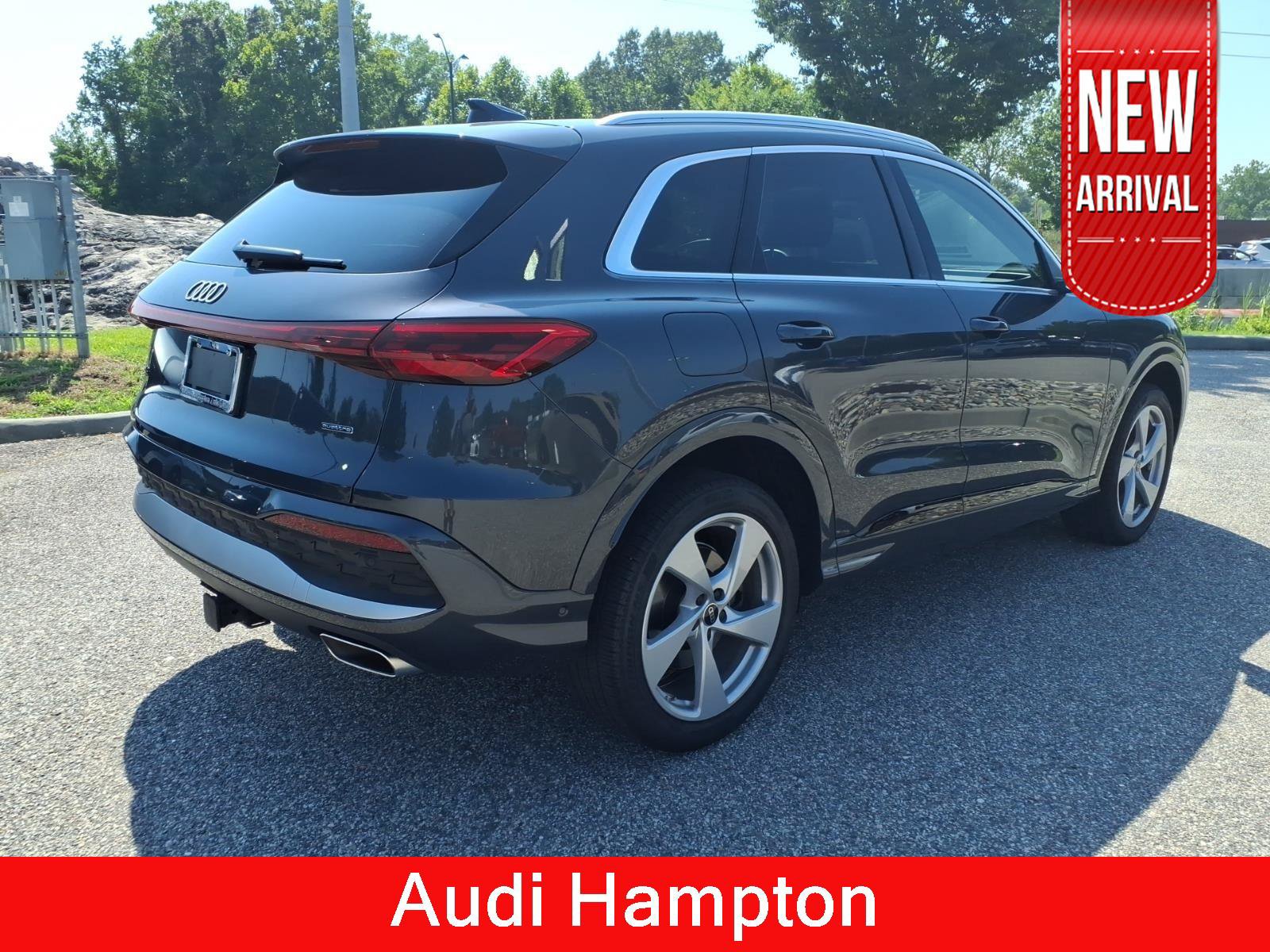 Certified 2025 Audi Q5 Premium Plus w/ Premium Plus AWD/4WD image 6