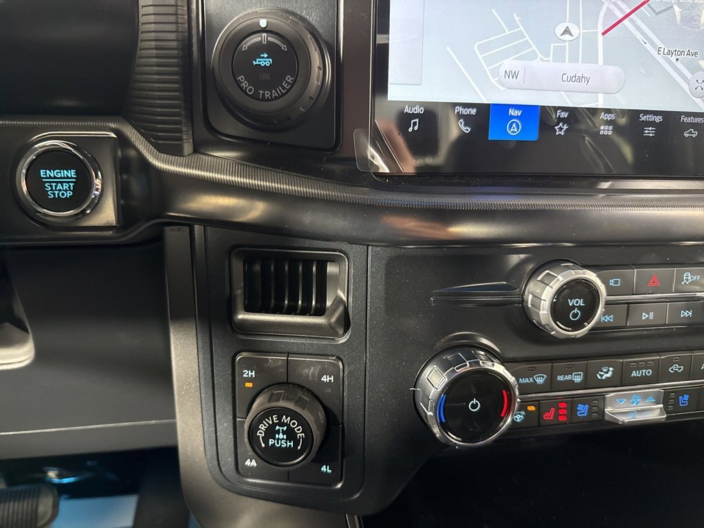 New 2026 Ford F150 Lariat w/ Equipment Group 502A High image 26