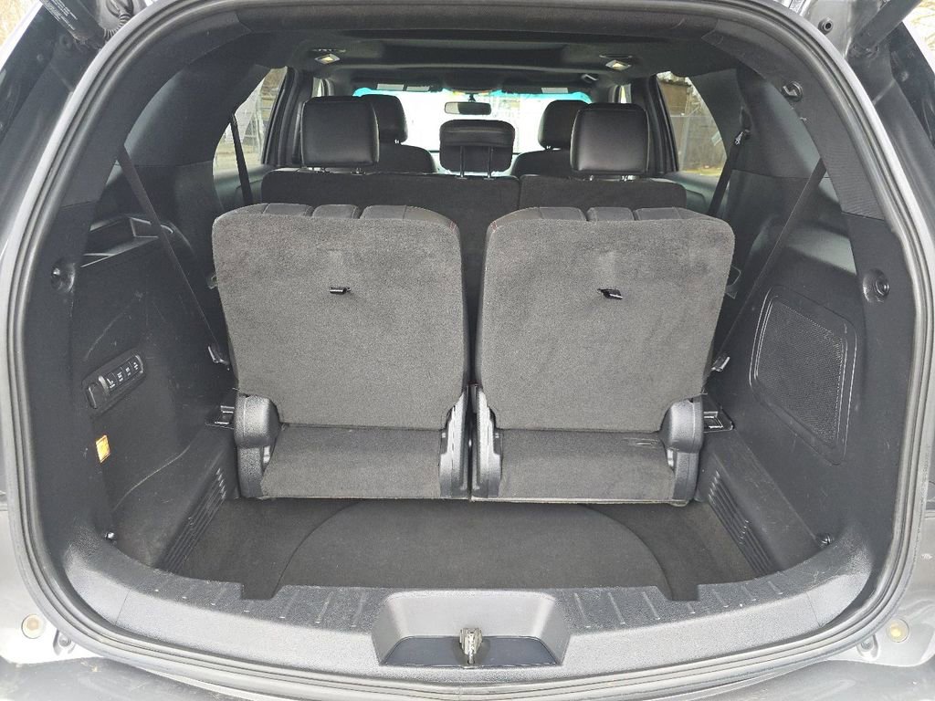 Used 2016 Ford Explorer Sport w/ Equipment Group 401A image 17