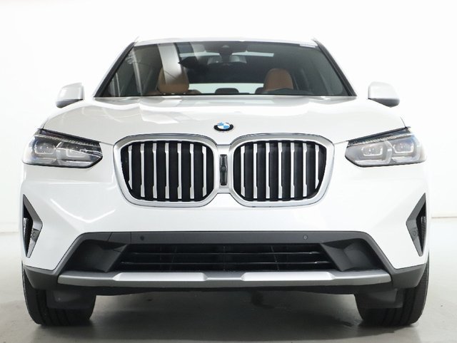 Used 2023 BMW X3 xDrive30i w/ Premium Package AWD/4WD image 6
