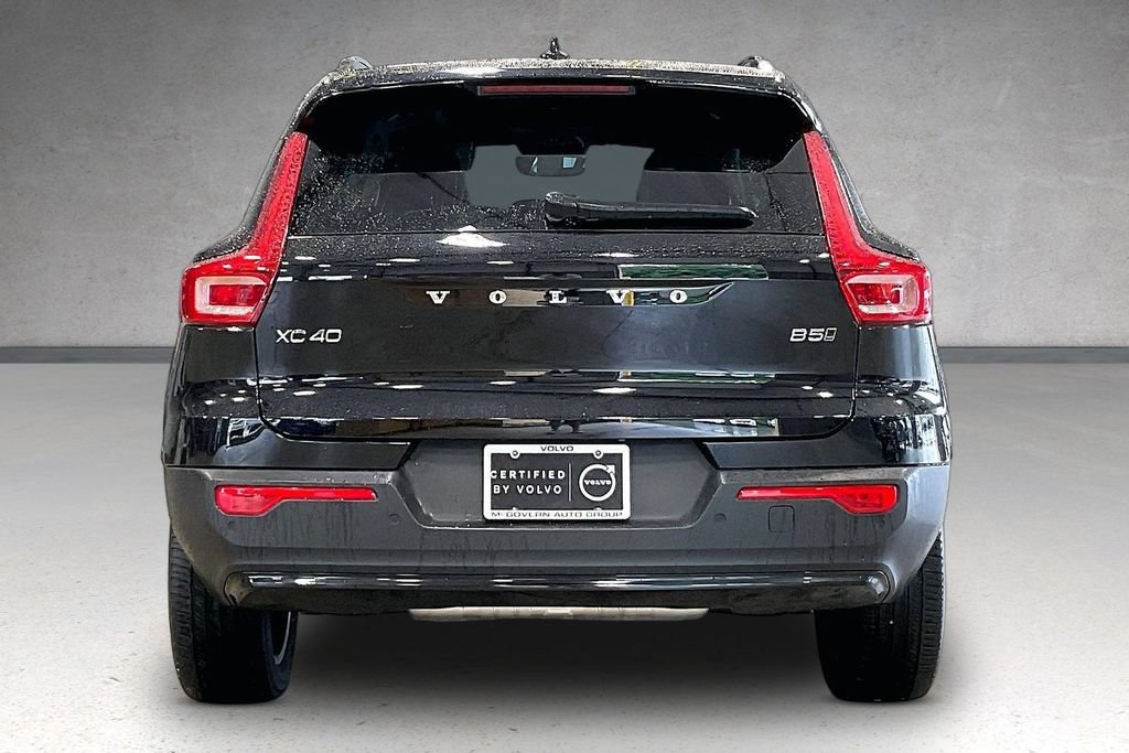 Certified 2024 Volvo XC40 B5 Core AWD/4WD image 6