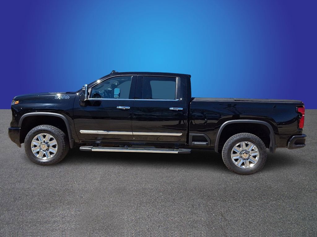 Used 2024 Chevrolet Silverado 2500 High Country w/ High Country Premium Package image 7