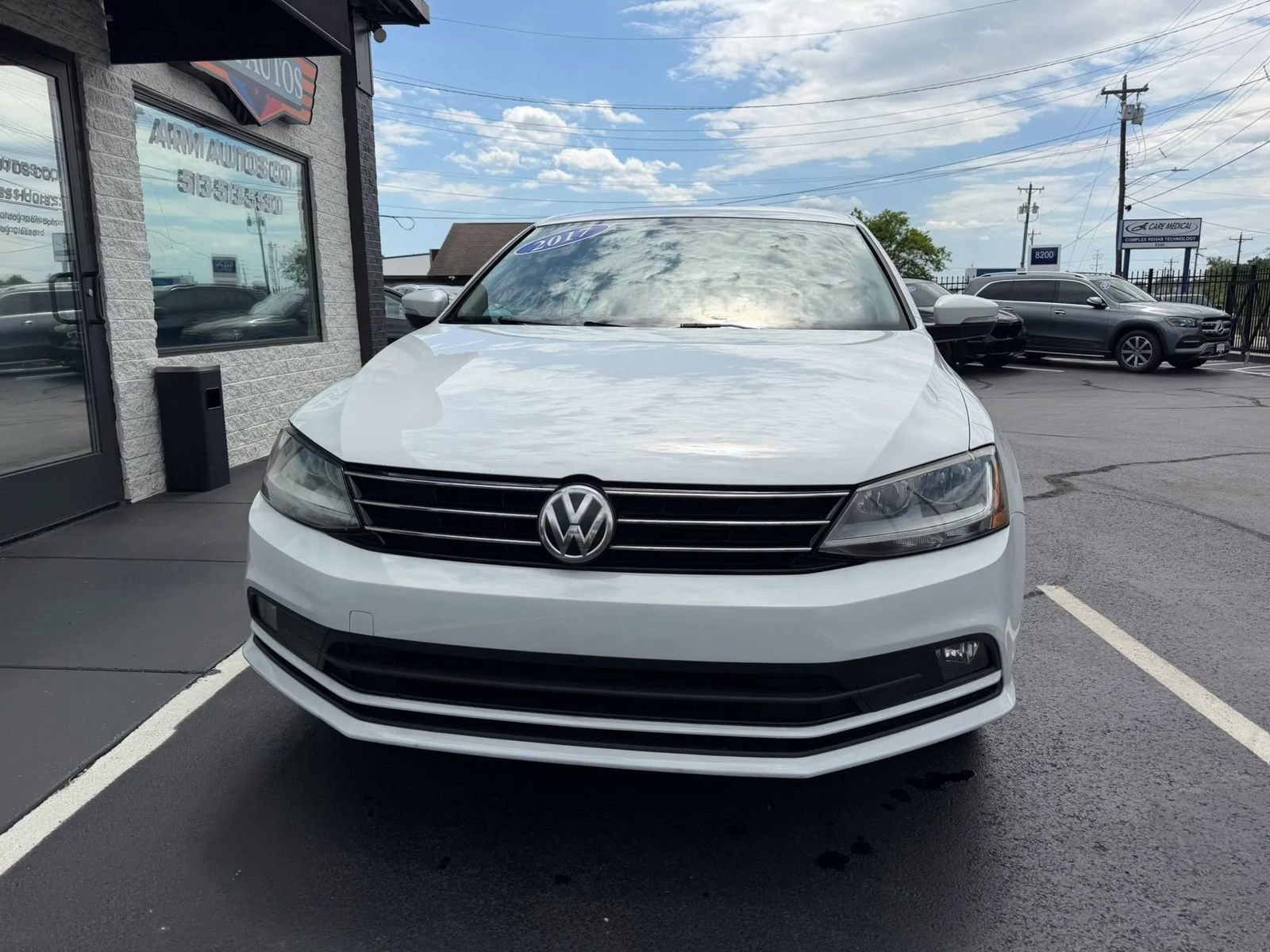 Used 2017 Volkswagen Jetta SEL FWD image 17