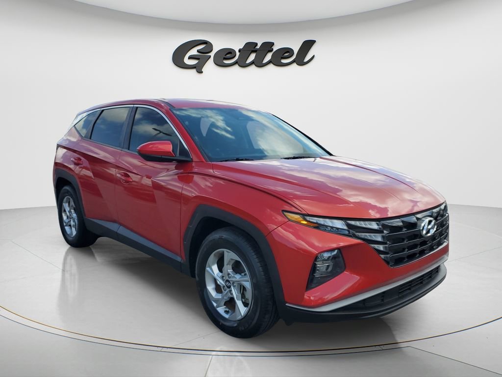 Certified 2022 Hyundai Tucson SE image 2