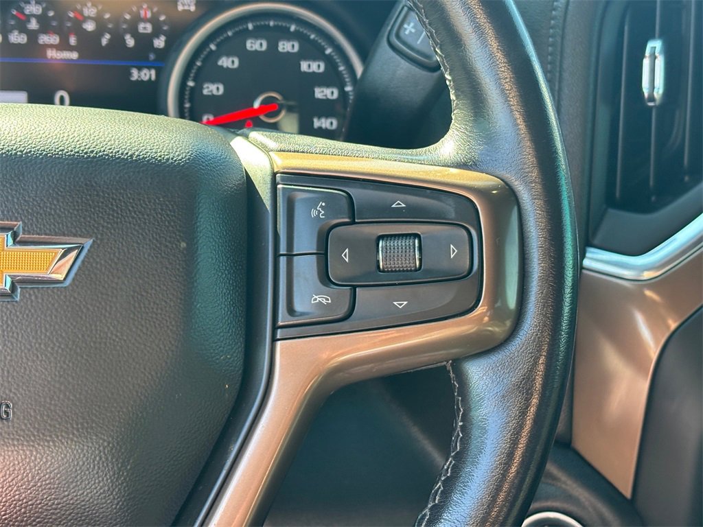 Used 2022 Chevrolet Silverado 3500 High Country w/ Safety Package II image 18