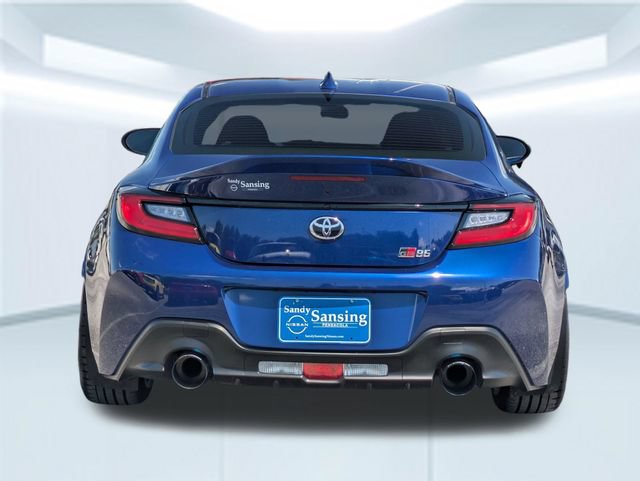 Used 2024 Toyota GR86 Premium RWD image 5