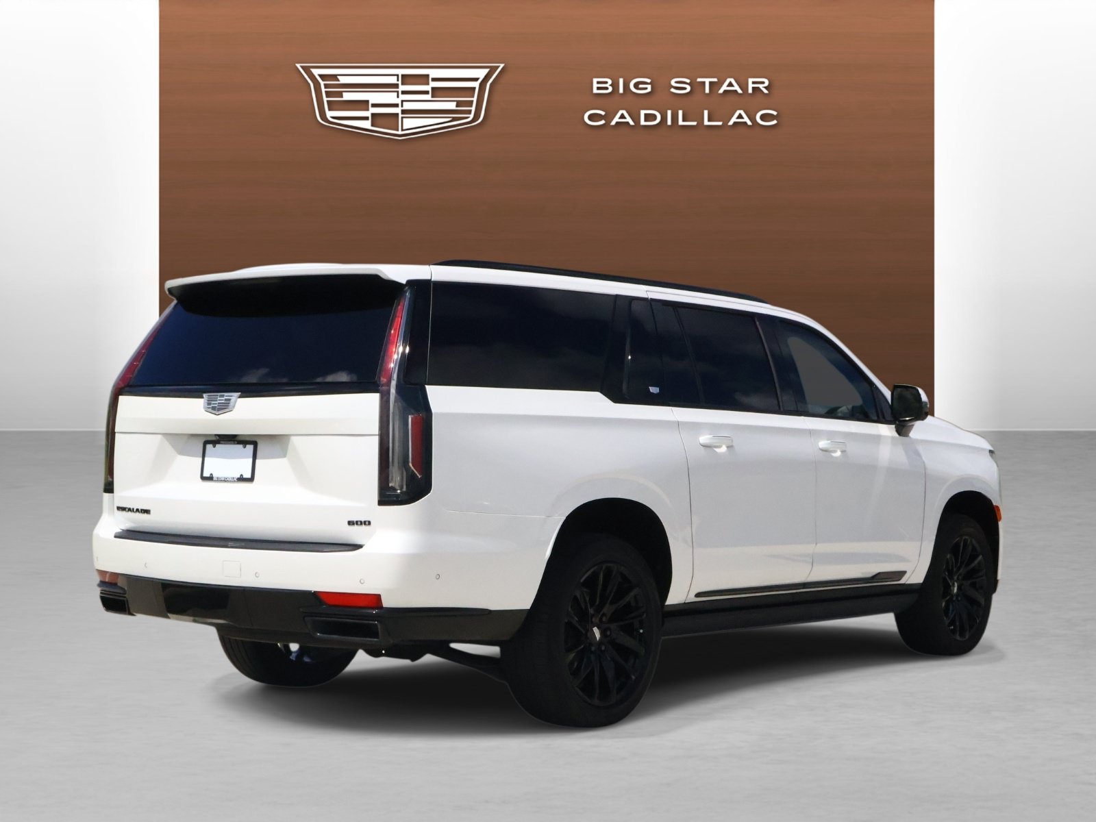 Used 2023 Cadillac Escalade ESV Sport Platinum w/ LPO, ONYX Package AWD/4WD image 5