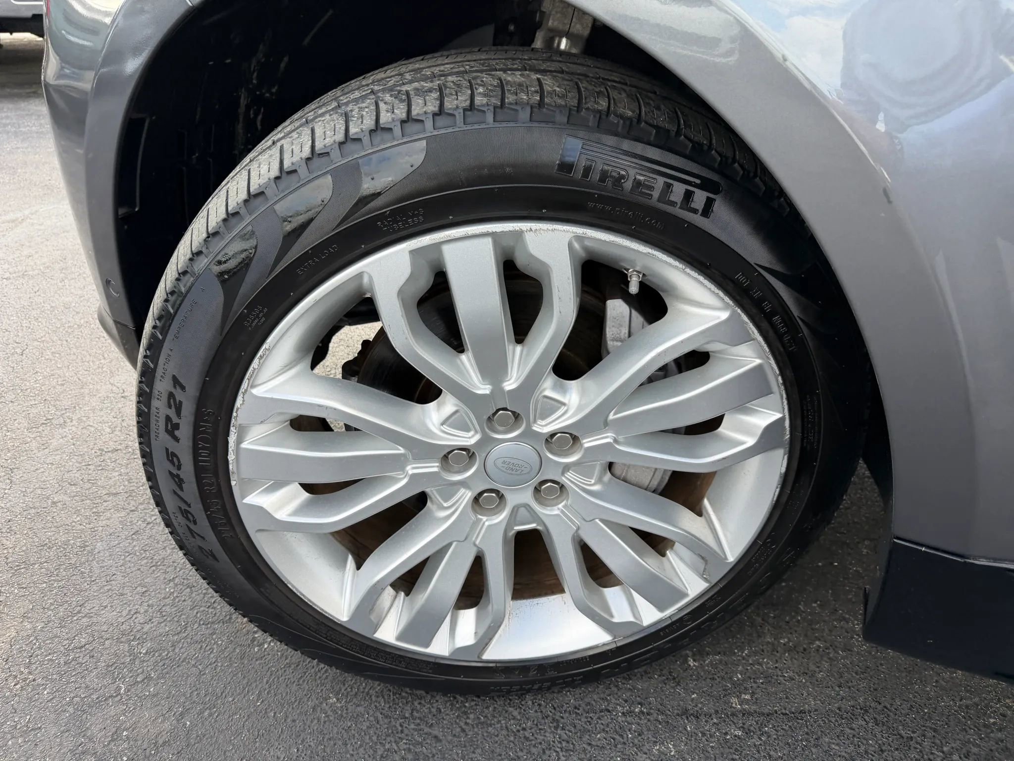 Used 2019 Land Rover Range Rover Sport HSE AWD/4WD image 54