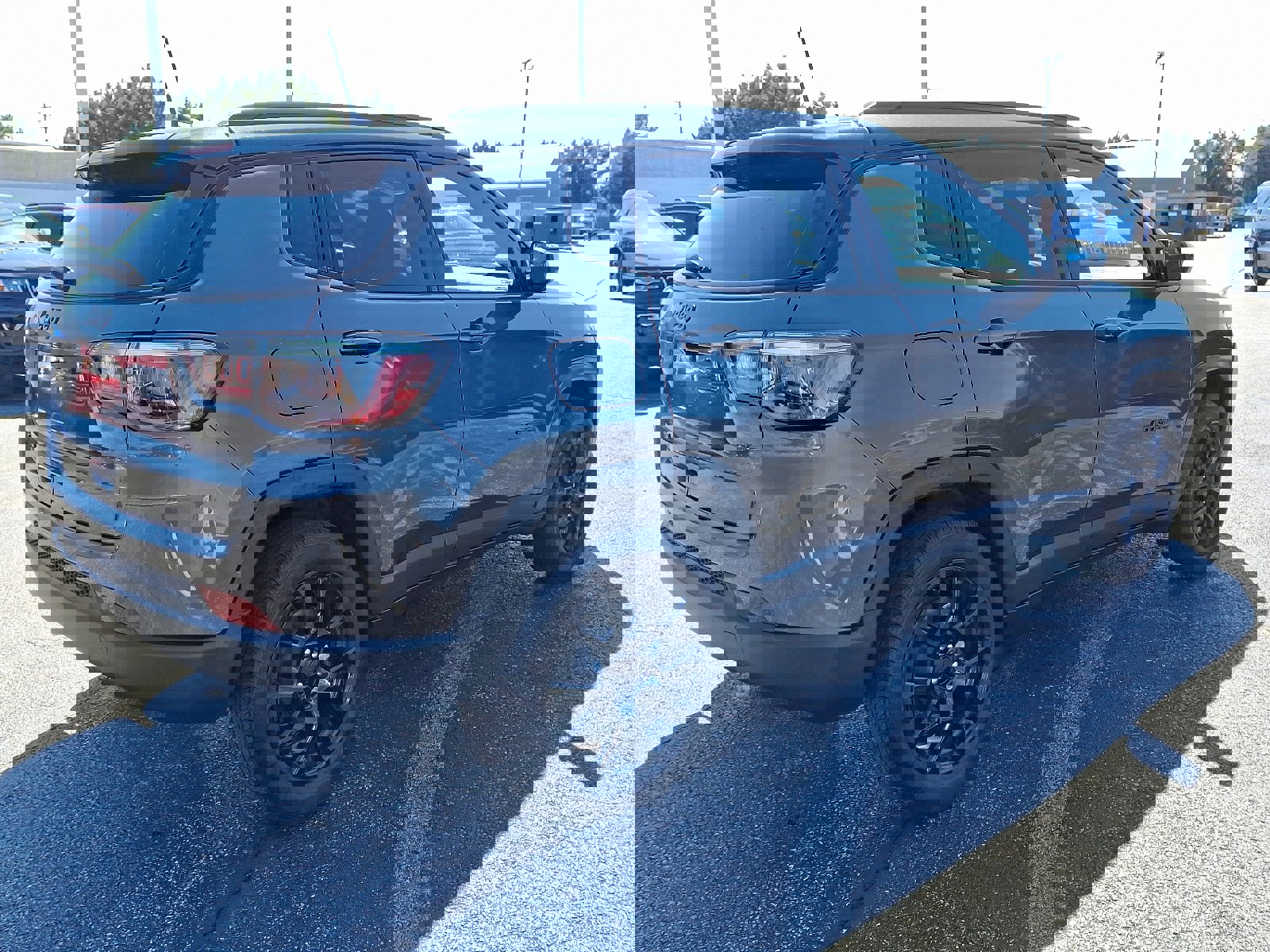 Used 2024 Jeep Compass Latitude w/ Convenience Group image 6