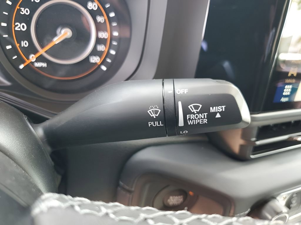 New 2025 Jeep Gladiator Rubicon w/ Convenience Group AWD/4WD image 38