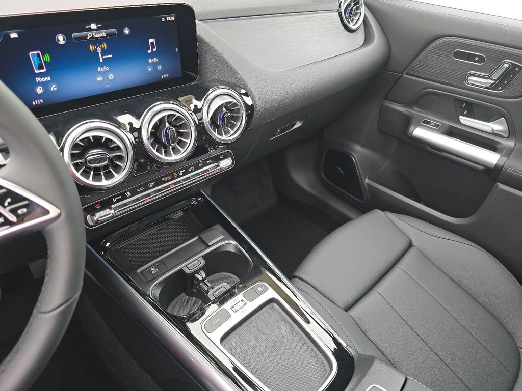 New 2026 Mercedes-Benz GLA 250 4MATIC image 29