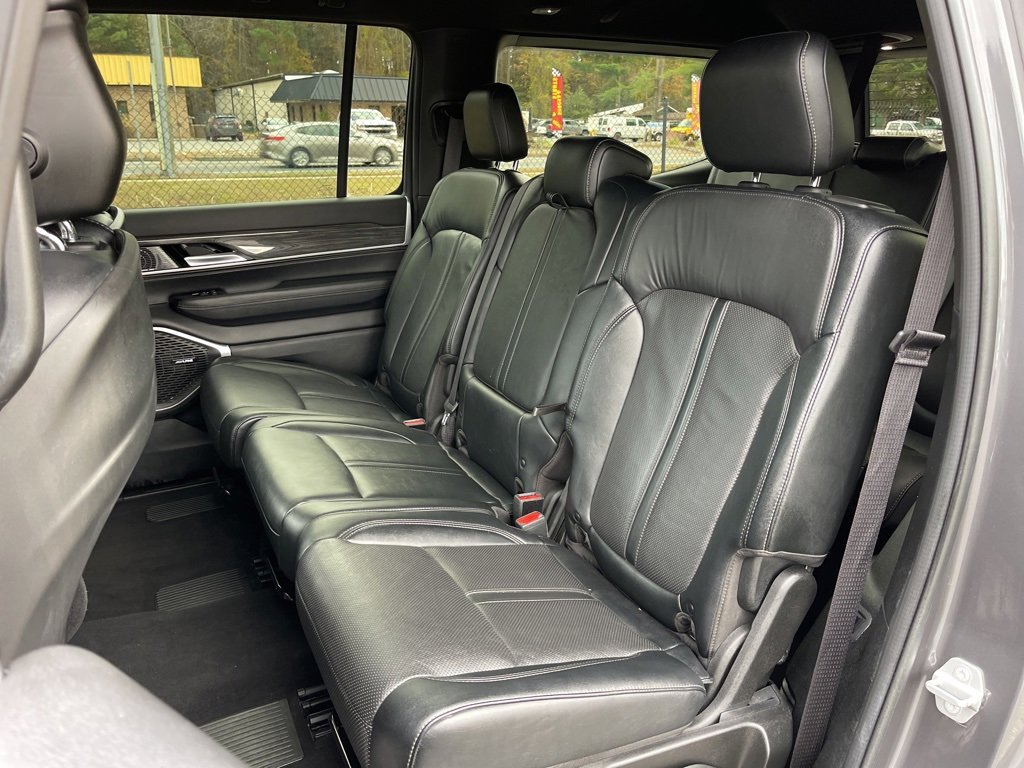 Used 2022 Jeep Wagoneer Series III image 20