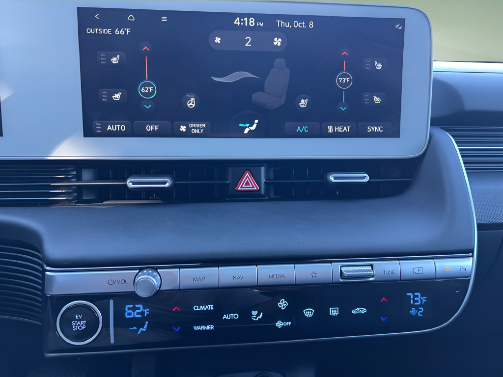 Used 2023 Hyundai Ioniq 5 Limited AWD/4WD image 30