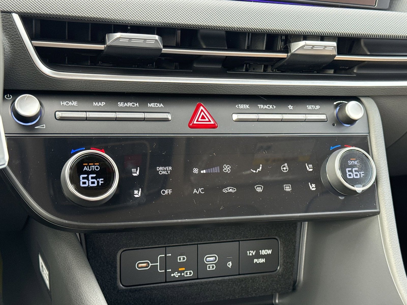 New 2026 Hyundai Sonata Limited image 21