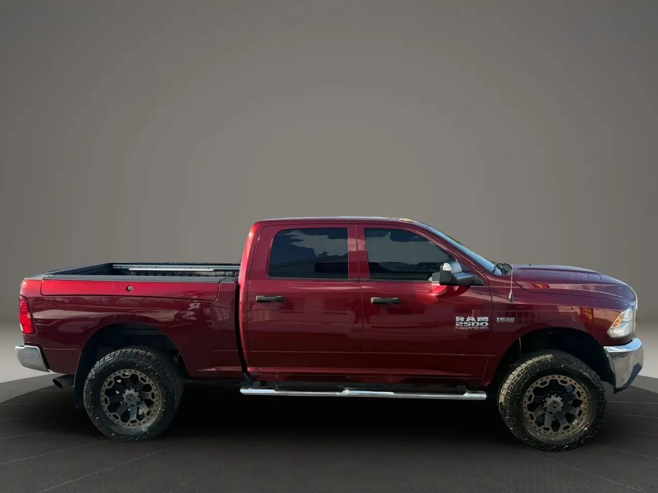 Used 2016 RAM 2500 Tradesman w/ Chrome Appearance Group image 6