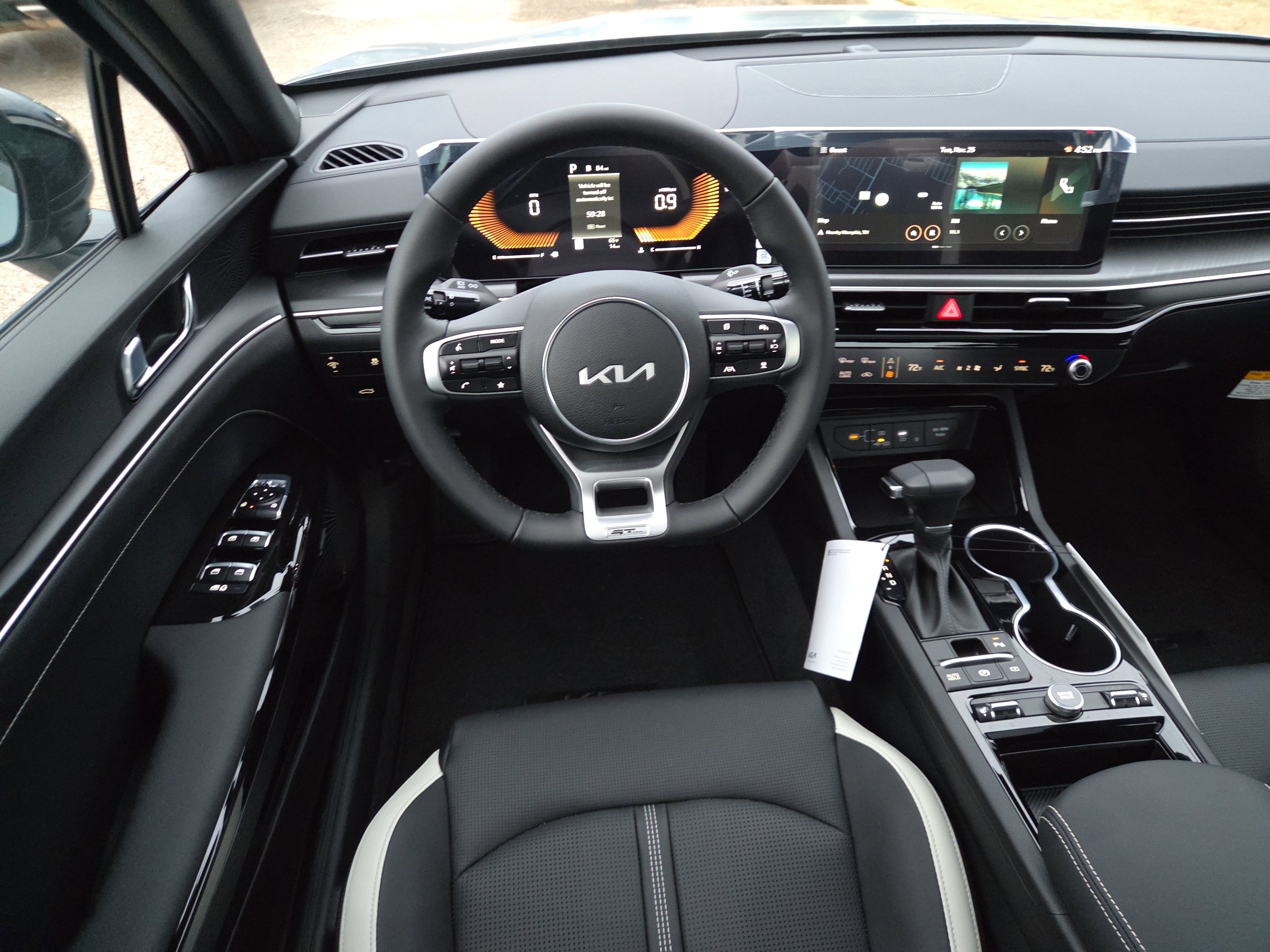 New 2026 Kia K5 GT-Line image 7